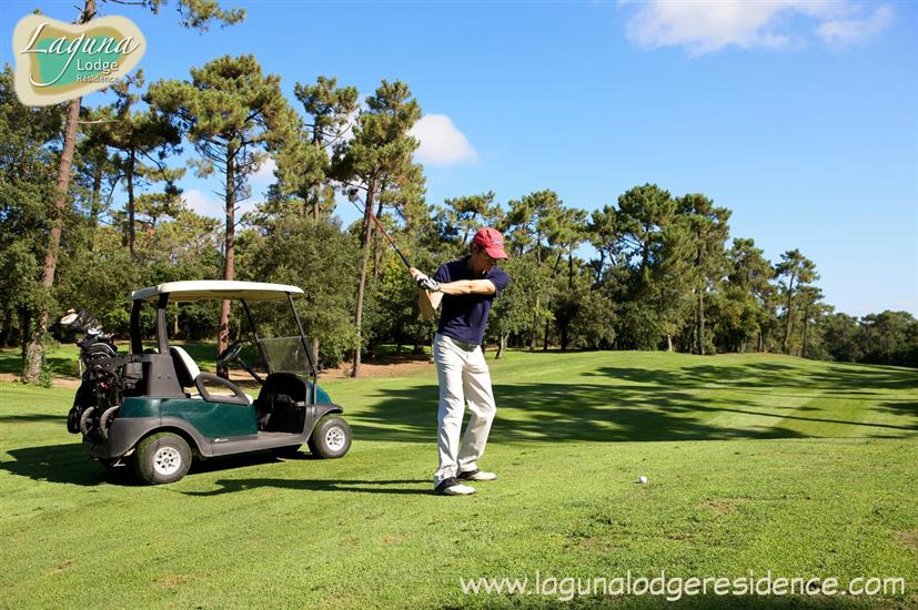 Try the Royan Golf near Laguna Lodge in France, Atlantic Coast