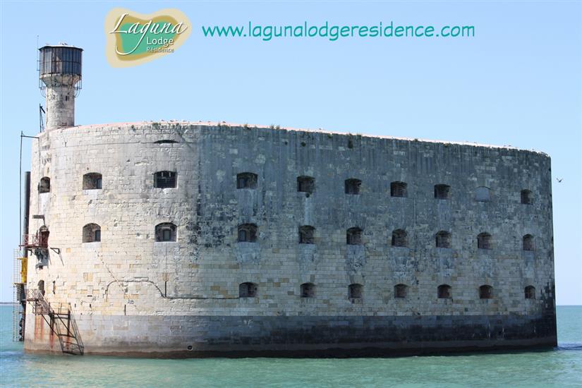 Fort Boyard nearby de Laguna Lodge Residence Atlantic coast