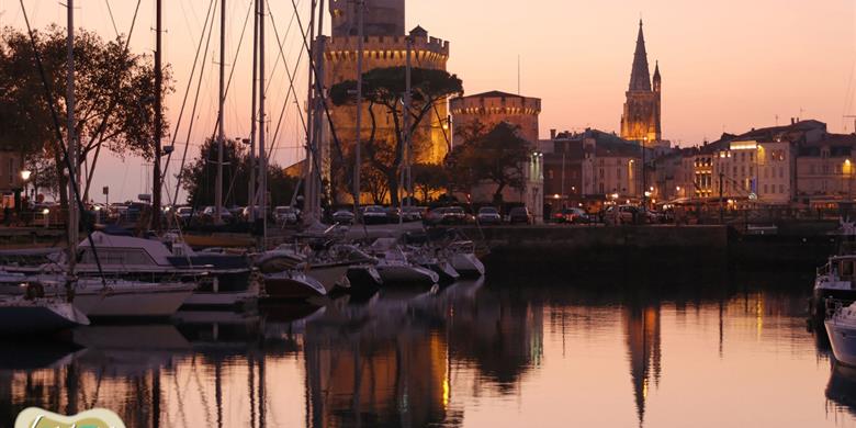 Harbour La Rochelle nearby Laguna Lodge Résidence on the Atlantic coast of France