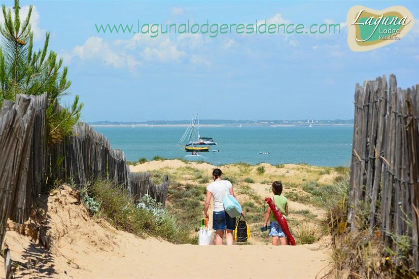 Family holiday at the beach in Île Oléron, near Laguna Lodge