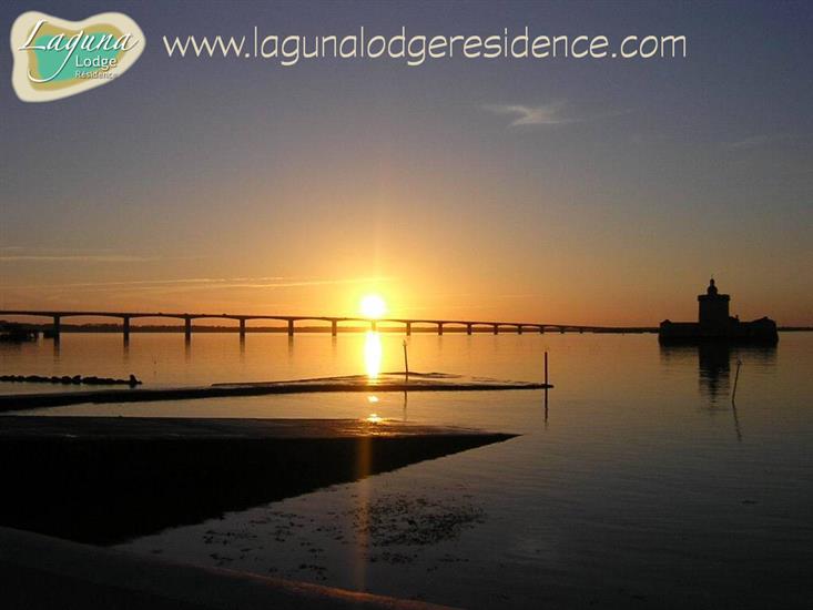 Sunset - Île d'Oléron bridge - Altantic Coast of France